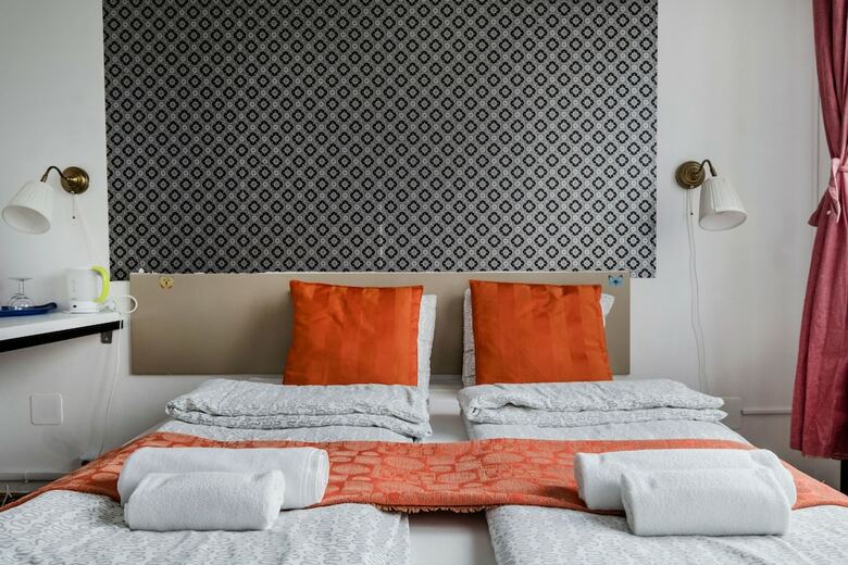 Residencia Europa Centerpoint Guesthouse