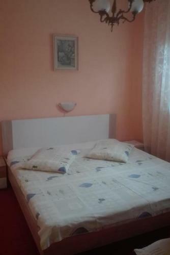 Apartments By The Sea Barbat (rab) - 4977