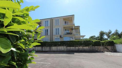 Apartment In Malinska/insel Krk 12989