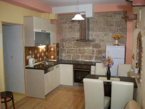 Hostal Apartments Ivica