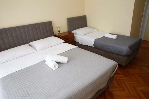 Hostal Guesthouse Villa Kolonada