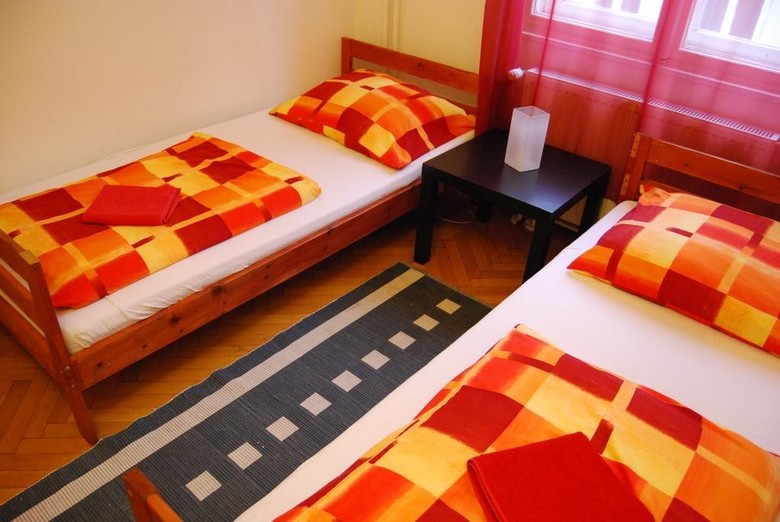 Hostal Boomerang Hostel & Apartments