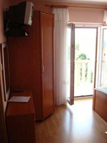 Hostal Villa Mila