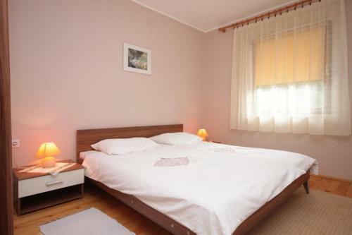 Apartments With A Parking Space Opric (opatija) - 7834