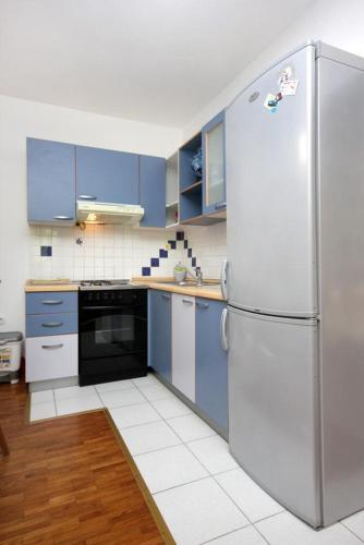 Apartments With A Parking Space Novalja (pag) - 9327