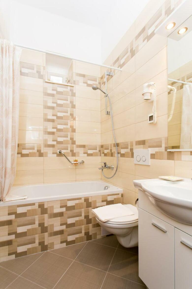Hostal Rooms Posat