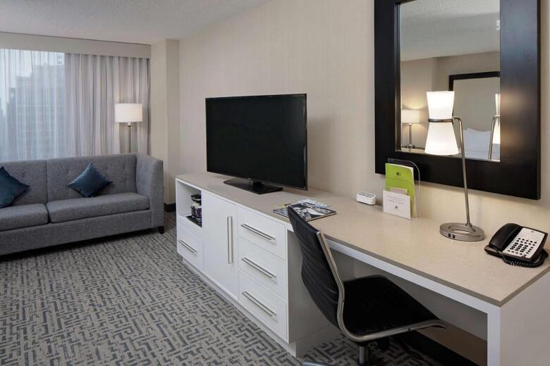 Doubletree Hotel Chicago Magnificent Mile