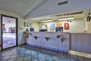 Hotel Motel 6 Kingman - West