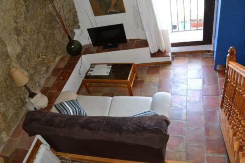 Apartamentos Cuevas Del Escardillo