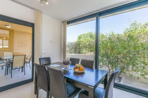 Villa Zafr� Montfarrutx