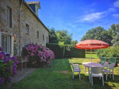Holiday Home Ch�teau De Bouc�el Mont Saint Michel