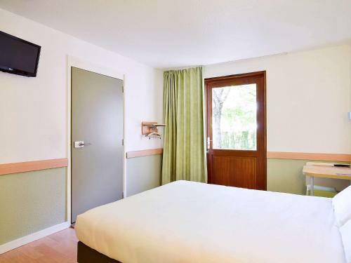Hotel Ibis Budget Villefranche