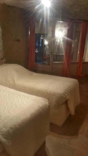 Demeure De La Vignole: Appartement Des Anges Troglodytique