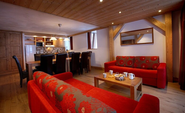 Aparthotel Chalet Des Neiges : La Cime Des Arcs