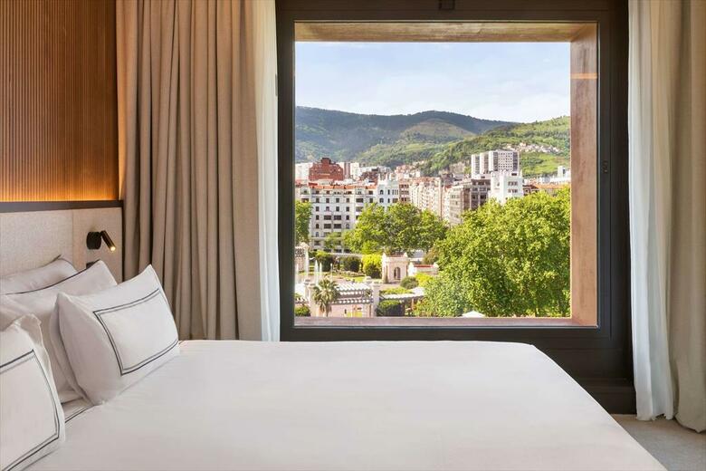 Hotel Meli� Bilbao