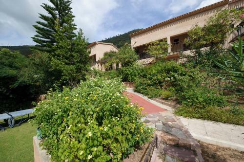 Hotel Et R�sidence Cala Di Sole