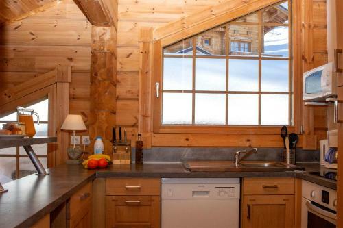 Madame Vacances - Les Chalets De Cr�te C�te Village