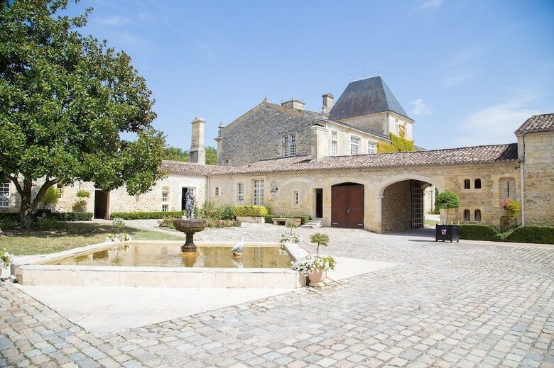 G�tes Du Ch�teau De La Ligne