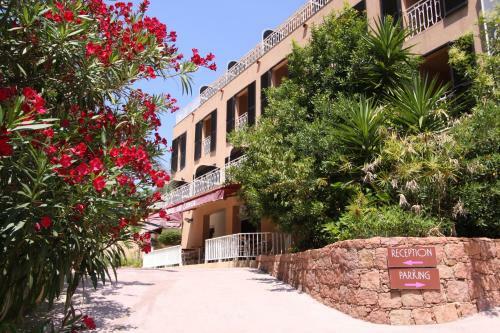 Logis Hotel Le Lonca