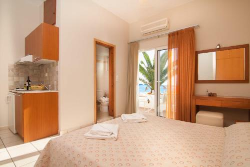 Skinos Apartments