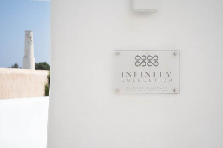 Villa Infinity Collection Fira - Adults Only