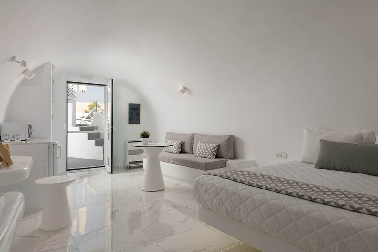 Villa Infinity Collection Fira - Adults Only