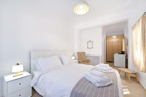 Hostal Iriana Apartments
