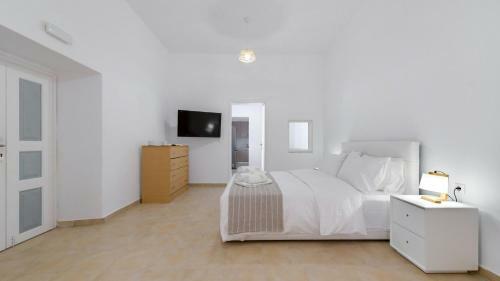 Hostal Iriana Apartments