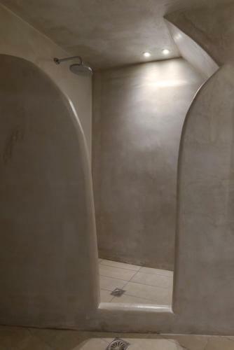 Hostal Iriana Apartments