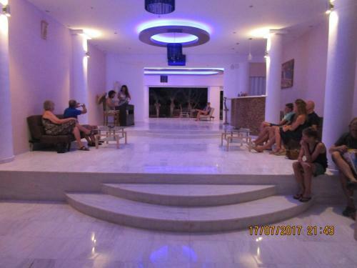 Saint Konstantin Beach Apartments