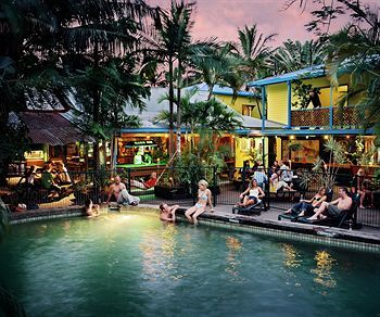 Hostal Calypso Inn Barckpackers Resort