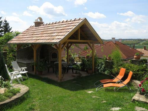 K?vir�g Apartman