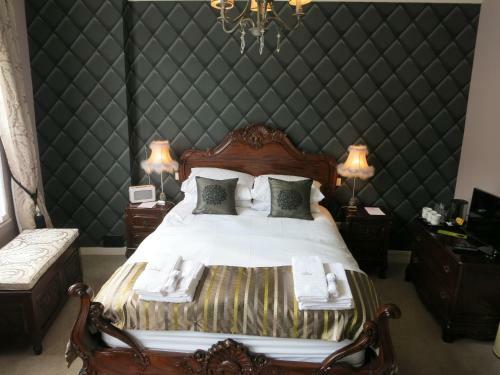 Logis Hotel De France