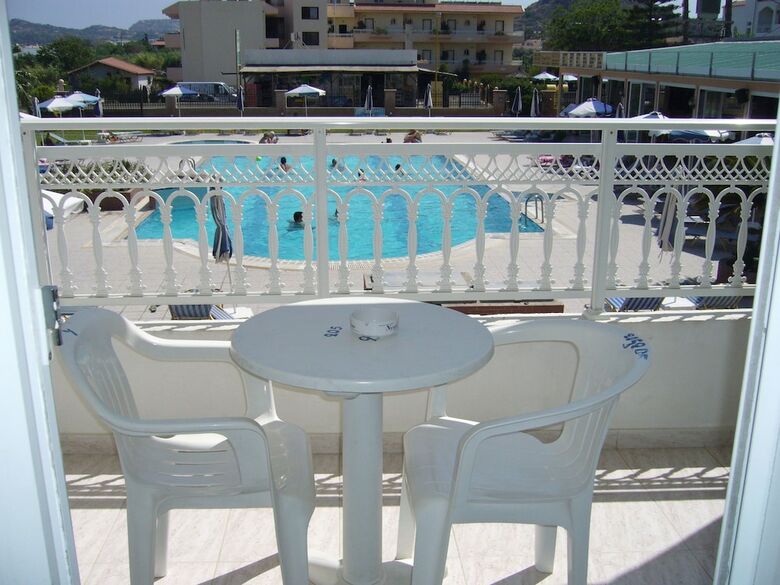 Aparthotel Rhodian Rose Hotel