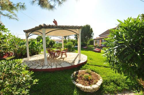 Aparthotel Tassos Apartments
