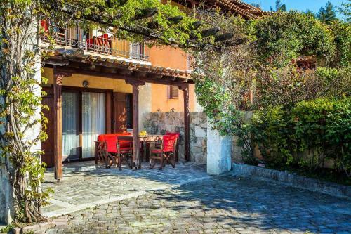 Akritas Ef Zin Villas & Suites