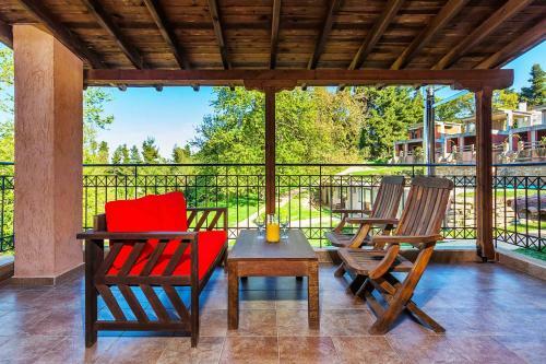 Akritas Ef Zin Villas & Suites