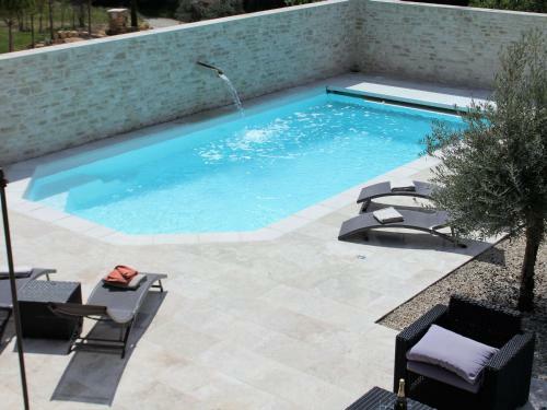Luxurious Villa In Luberon With Private Swimming Pool