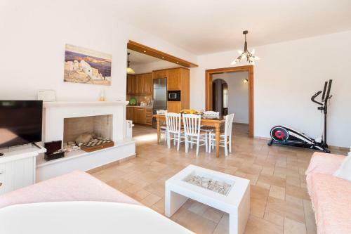 Villa San Dimitrio House On The Beach