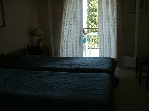 Spiros Apartments