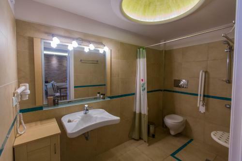 Hotel Anassa Deluxe Suites