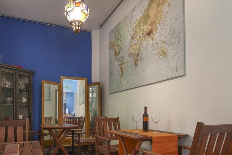 Las Acacias Hostal Restaurante