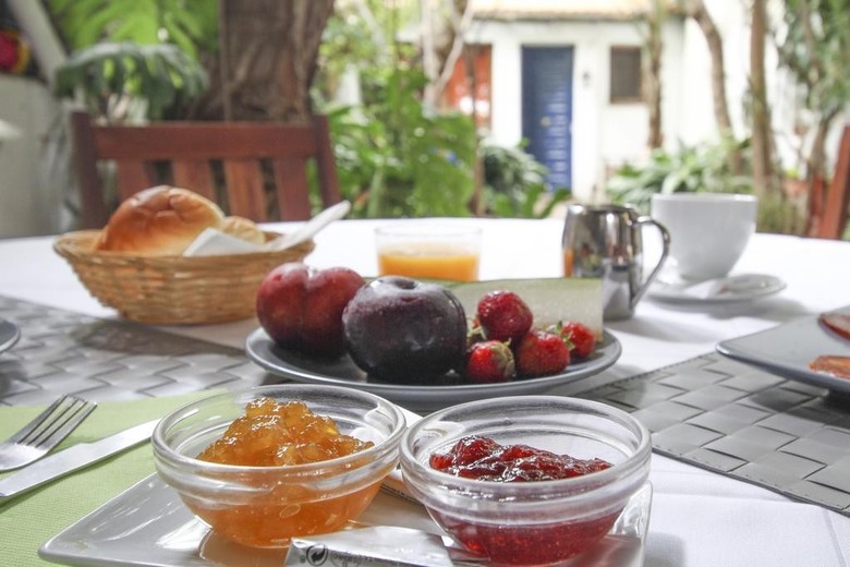 Las Acacias Hostal Restaurante