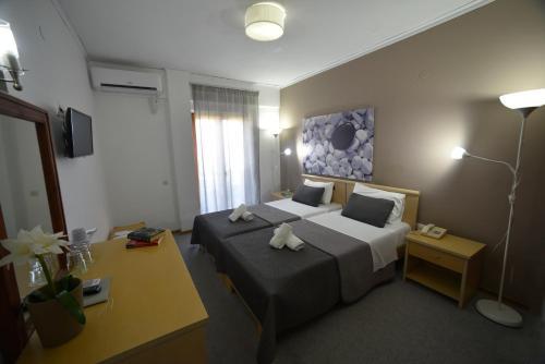 Olive Press Hotel & Apartments