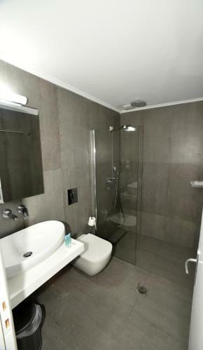Olive Press Hotel & Apartments