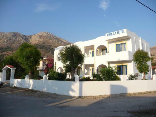 Irinoula Apartments