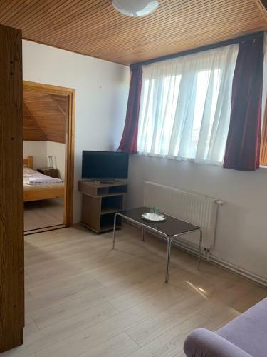 Hostal Aranyszarvas-goldener Hirsch Pension