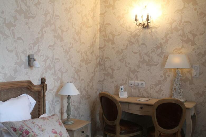 Hotel Manoir De La Roche Torin