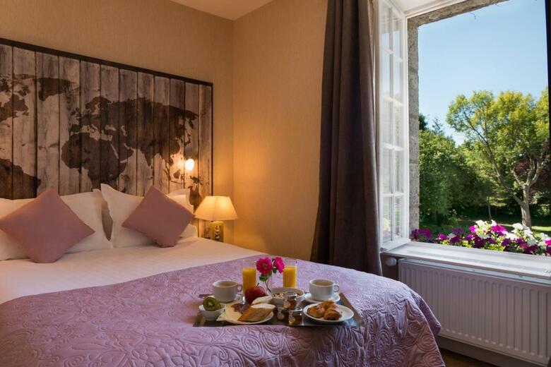 Hotel Manoir De La Roche Torin