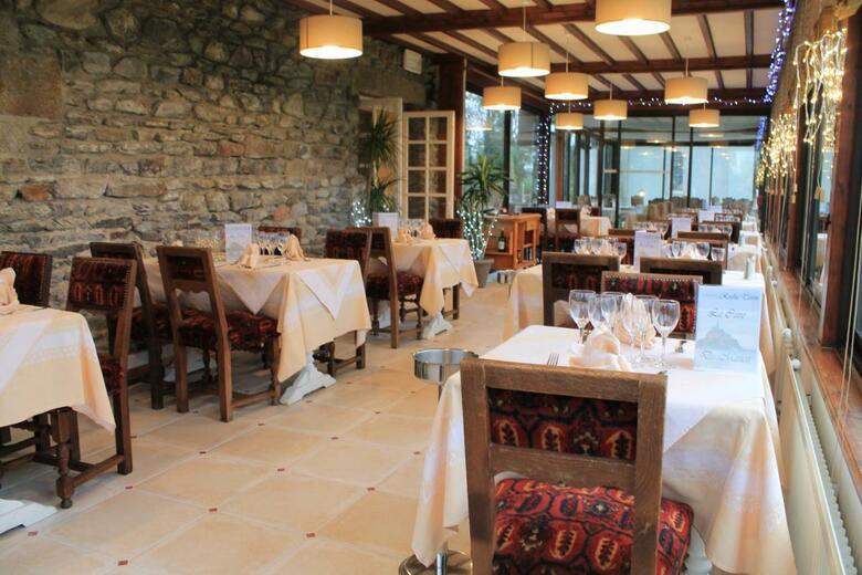 Hotel Manoir De La Roche Torin